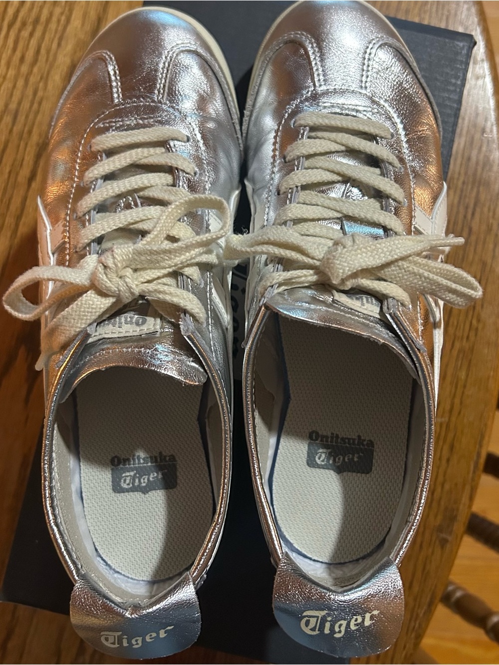 Onitsuka Tiger Mexico 66 Silver with Off White Accents - Picture 4 of 5